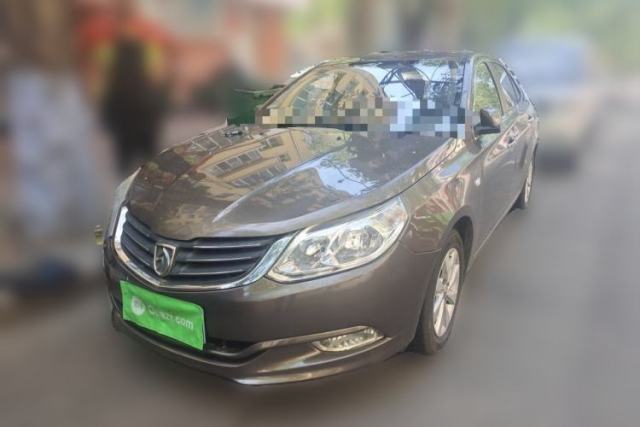Used Baojun 630 2012 1.8L manual Comfort trim level