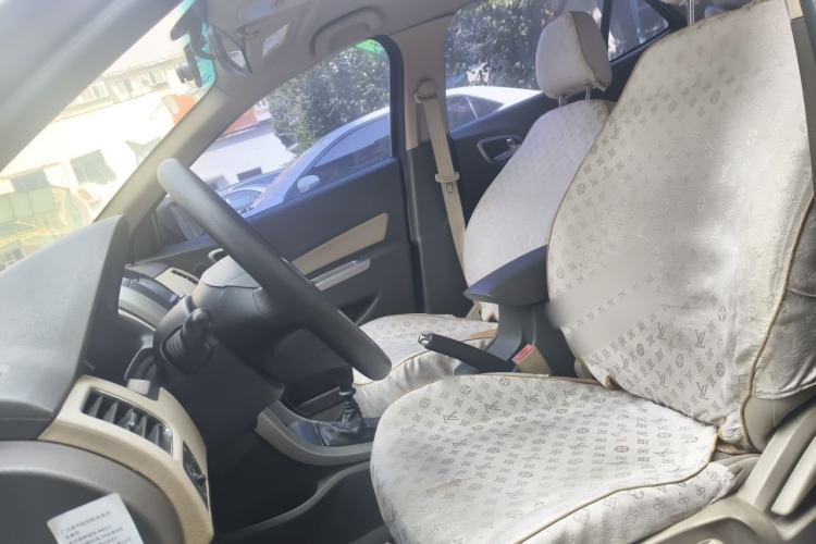 Used Baojun 630 2012 1.8L manual Comfort trim level Left Front Seat