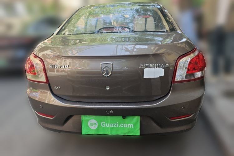Used Baojun 630 2012 1.8L manual Comfort trim level Rear