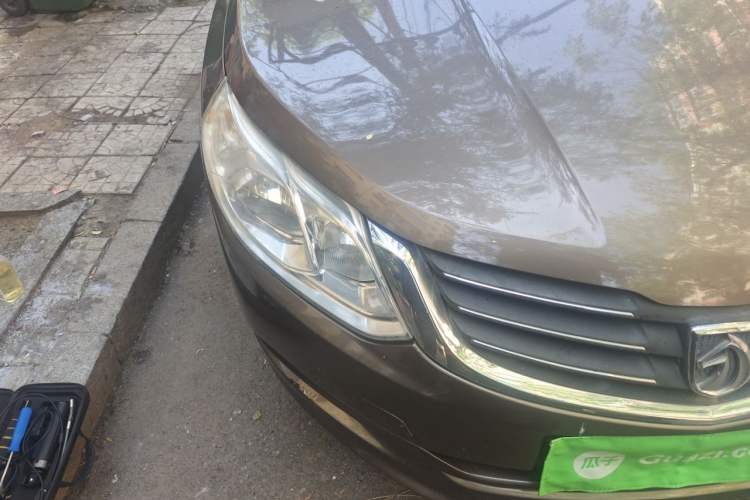 Used Baojun 630 2012 1.8L manual Comfort trim level Right Front Headlight