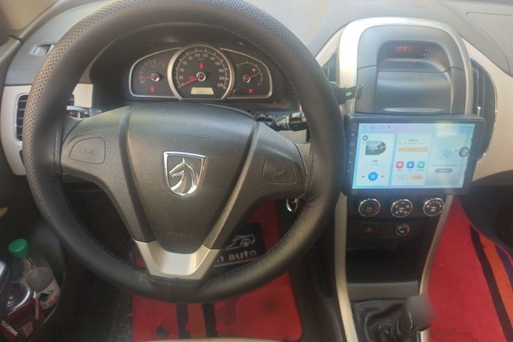 Used Baojun 630 2012 1.8L manual Comfort trim level Steering Wheel