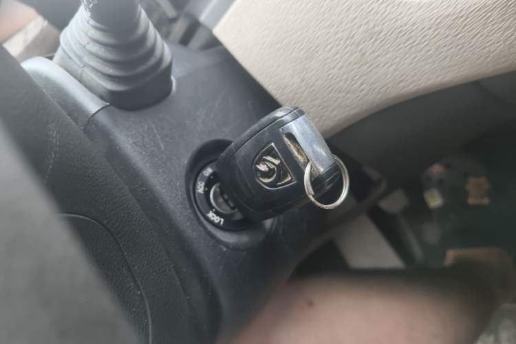 Used Baojun 630 2012 1.8L manual Comfort trim level Vehicle Key