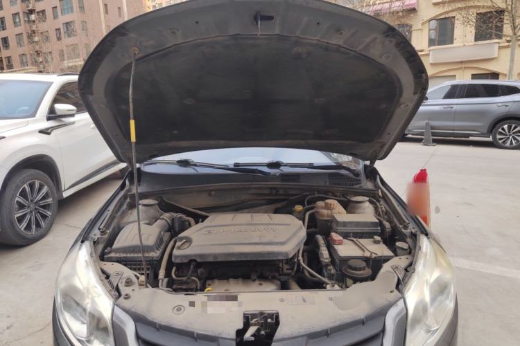 Used Baojun 630 2012 1.5L DVVT manual comfort version Engine Bay