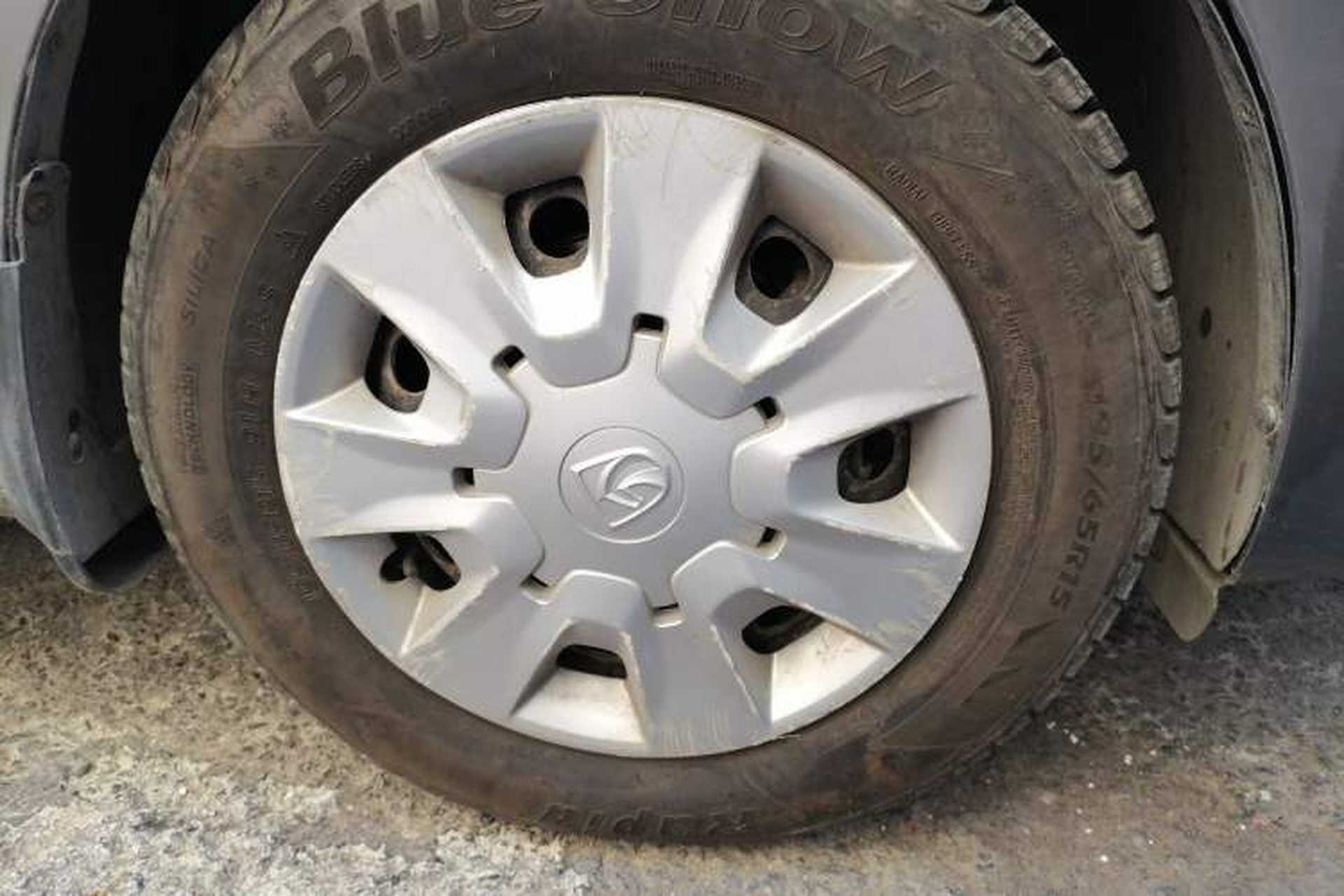 Used Baojun 630 2012 1.5L DVVT Manual Standard Model Right Front Wheel Hub
