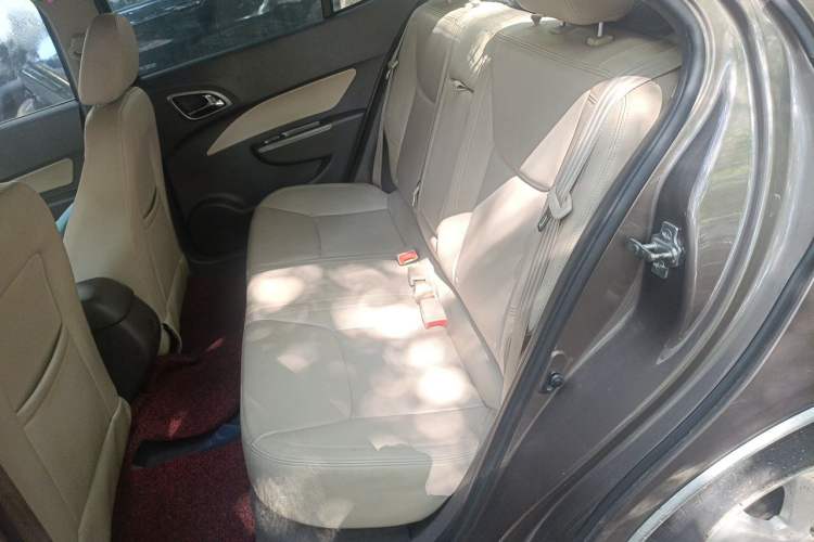 Used Baojun 630 2012 1.5L DVVT Automatic Elite Model Left Rear Seat