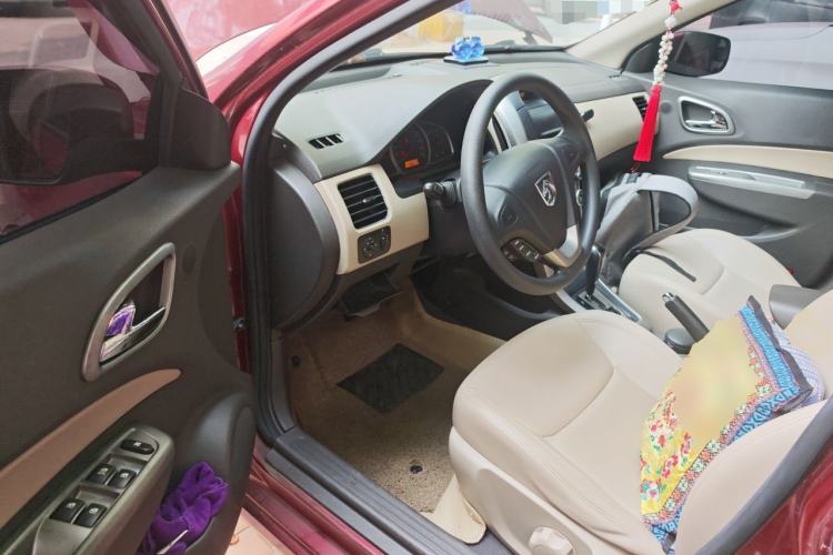 Used Baojun 630 2012 1.5L DVVT Automatic Elite Model Driver Seat