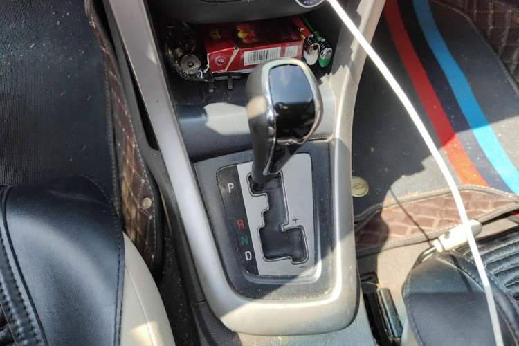 Used Baojun 630 2012 1.8L automatic comfort version Gear Lever