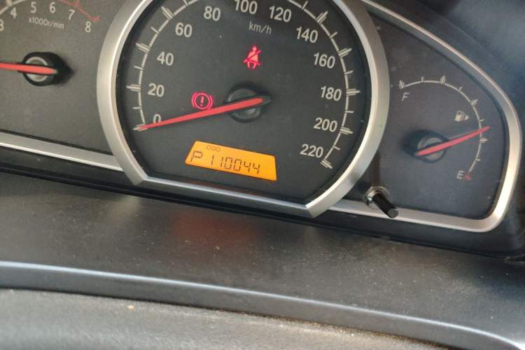 Used Baojun 630 2012 1.5L DVVT Automatic Elite Model Odometer Close Up
