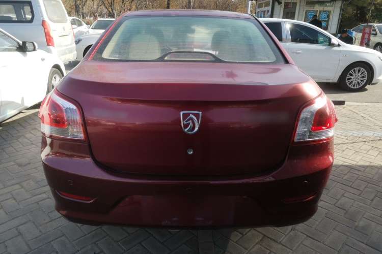 Used Baojun 630 2012 1.5L DVVT manual comfort version Rear