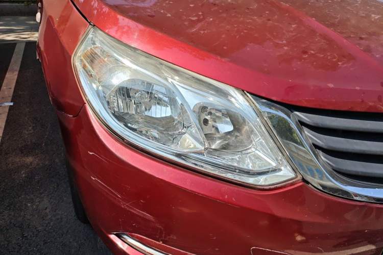 Used Baojun 630 2012 1.5L DVVT Automatic Elite Model Right Front Headlight