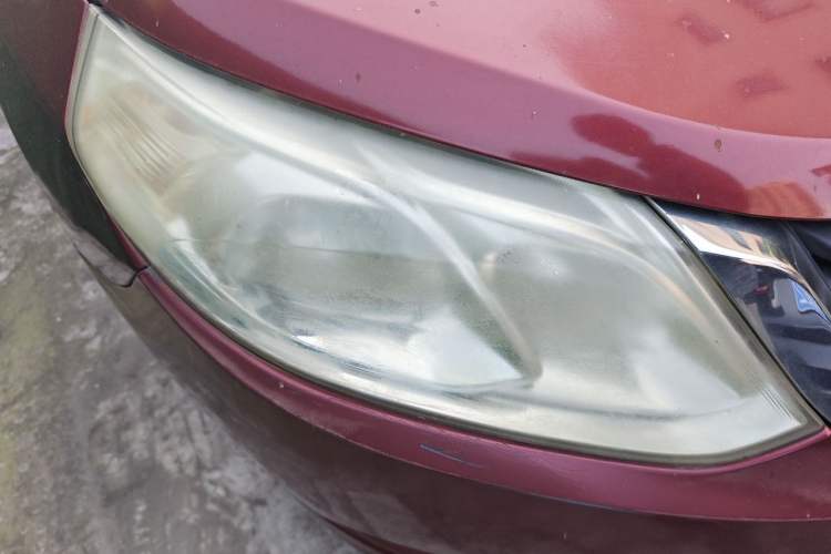 Used Baojun 630 2012 1.5L DVVT Automatic Elite Model Right Front Headlight