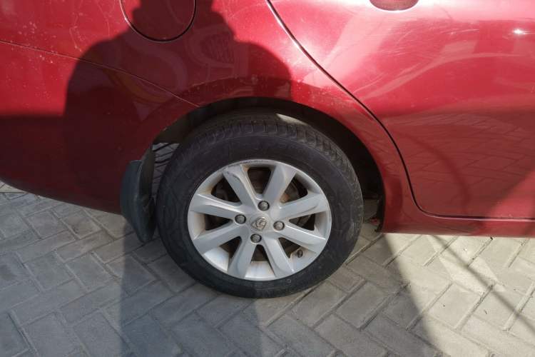 Used Baojun 630 2012 1.5L DVVT manual comfort version Right Rear Wheel Hub