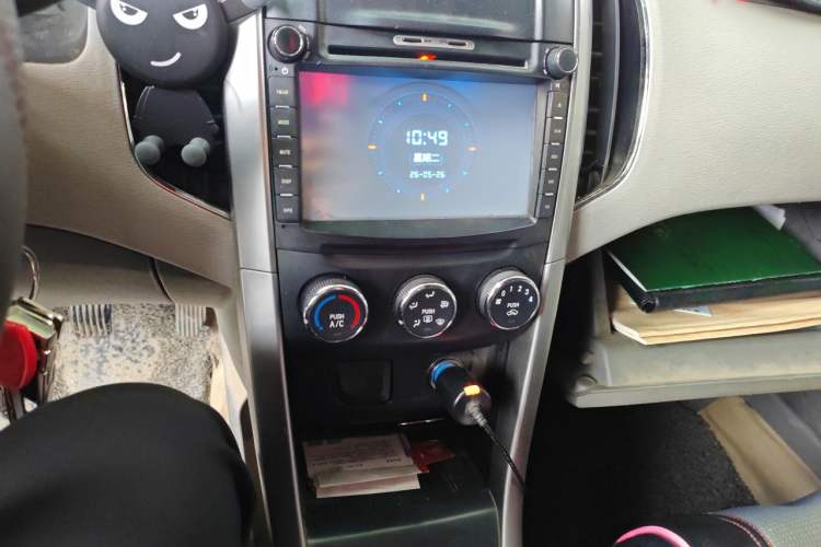 Used Baojun 630 2012 1.5L DVVT manual comfort version Audio And AC Panel
