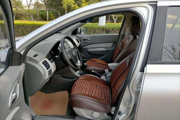 Used Baojun 630 2012 1.5L DVVT manual comfort version Exterior 9