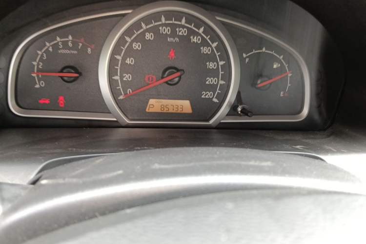 Used Baojun 630 2012 1.5L DVVT Automatic Elite Model Odometer Close Up