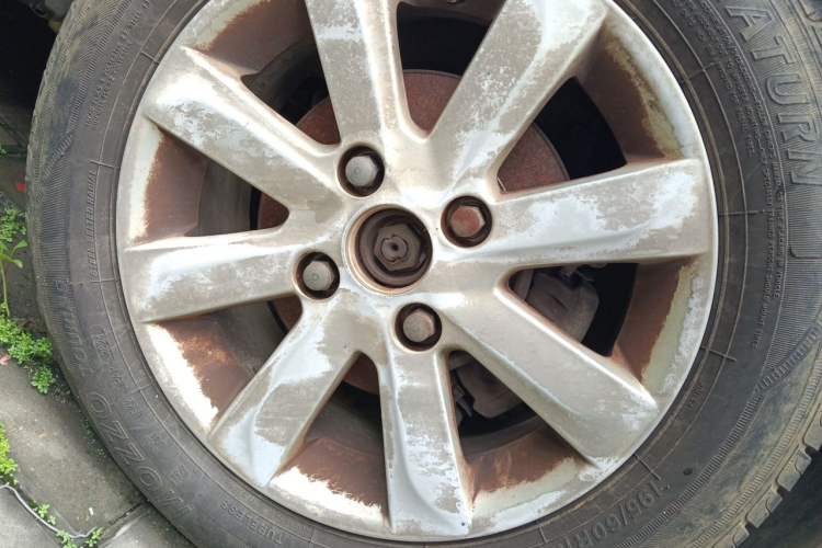 Used Baojun 630 2012 1.5L DVVT Automatic Elite Model Right Front Wheel Hub