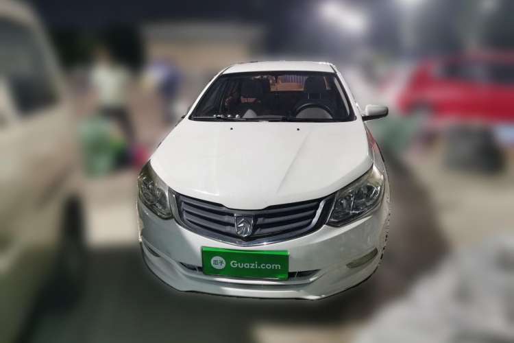 Used Baojun 630 2012 1.5L DVVT automatic comfort version Front