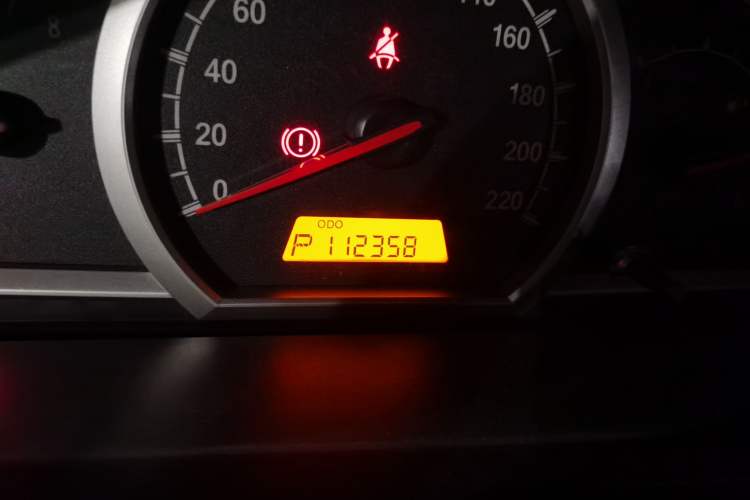 Used Baojun 630 2012 1.5L DVVT automatic comfort version Odometer Close Up