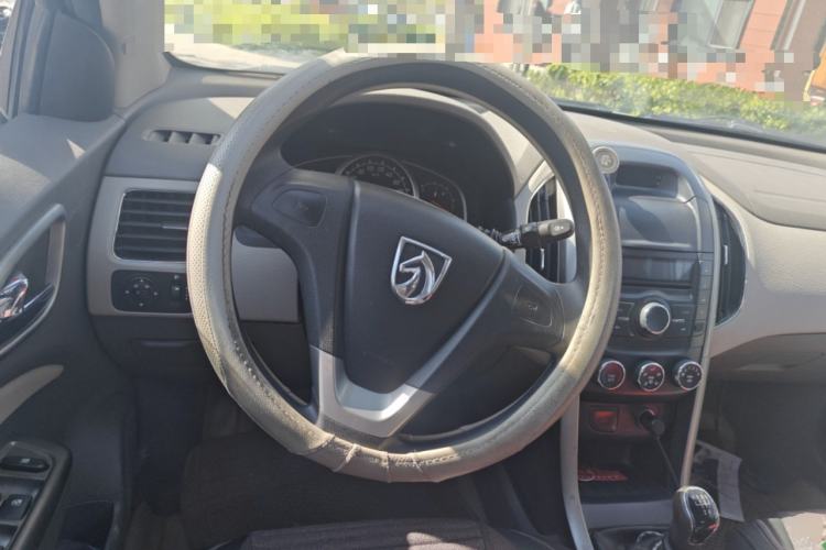 Used Baojun 630 2012 1.5L DVVT Manual Standard Model Steering Wheel