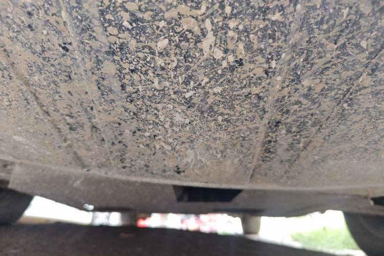 Used Baojun 630 2013 1.5L manual standard version Chassis Front