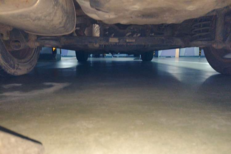Used Baojun 630 2013 1.5L manual Elite version Chassis Rear