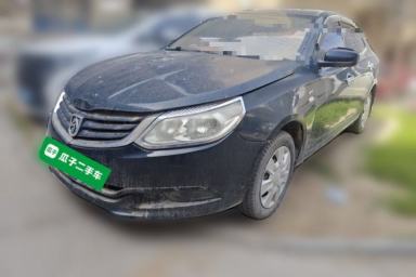 Used Baojun 630 2013 1.5L manual standard version