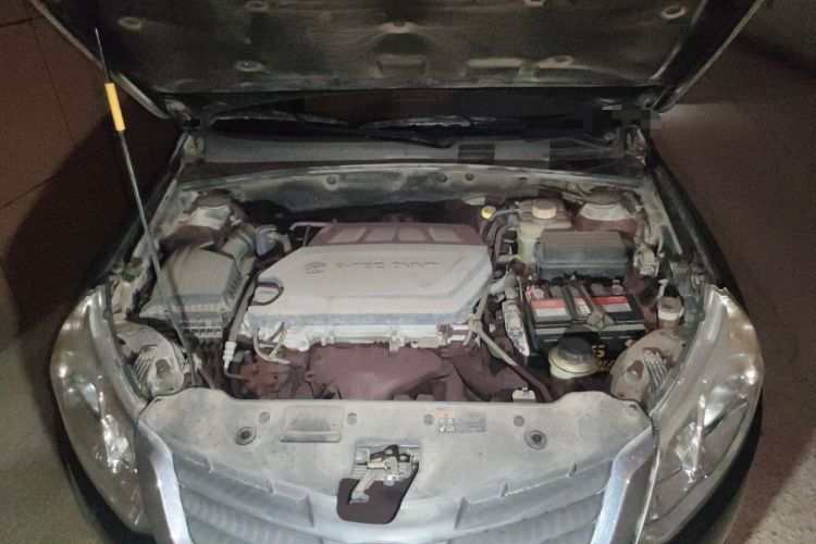 Used Baojun 630 2013 1.5L manual standard version Engine Bay