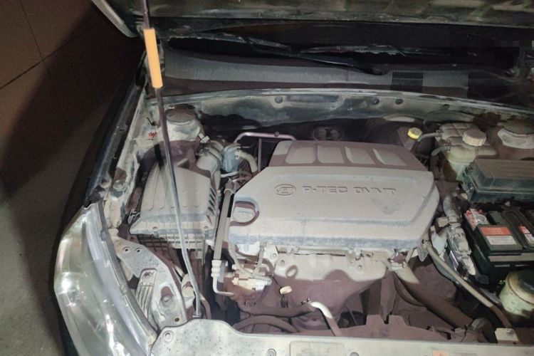 Used Baojun 630 2013 1.5L manual standard version Engine Bay Right