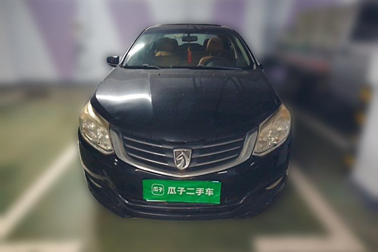 Used Baojun 630 2013 1.5L manual Elite version Front
