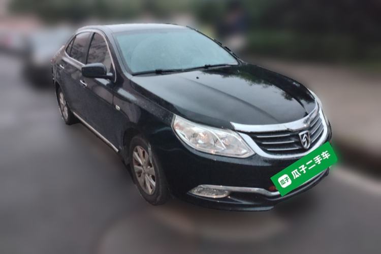 Used Baojun 630 2013 1.8L manual Comfort trim level Front Right 45 Deg