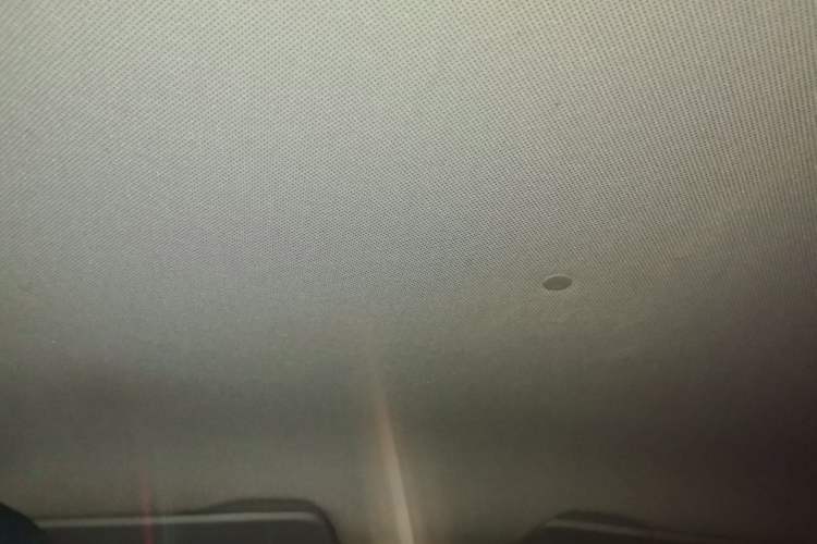 Used Baojun 630 2013 1.5L manual Comfort trim Headliner