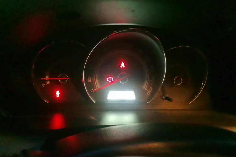 Used Baojun 630 2013 1.5L manual Comfort trim Instrument Cluster