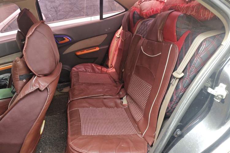 Used Baojun 630 2013 1.5L manual standard version Left Rear Seat