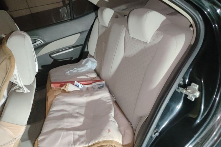 Used Baojun 630 2013 1.5L manual standard version Left Rear Seat