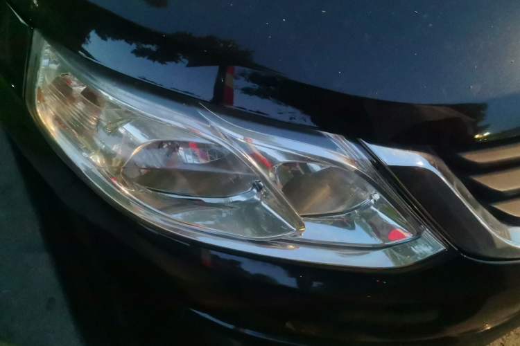 Used Baojun 630 2013 1.5L manual Comfort trim Right Front Headlight