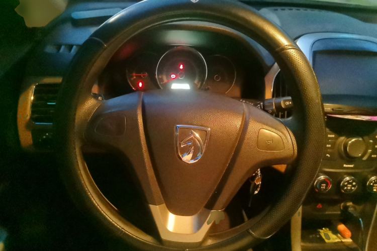 Used Baojun 630 2013 1.5L manual Comfort trim Steering Wheel