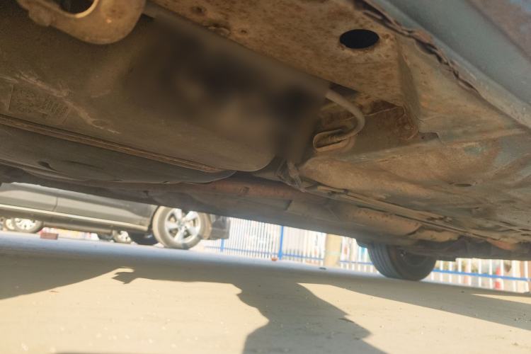Used Baojun 630 2013 1.5L manual Entry-level trim Chassis Rear Right