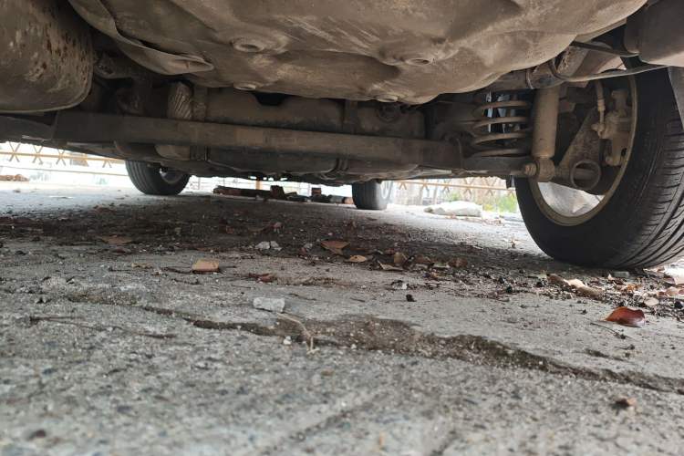 Used Baojun 630 2013 1.5L manual Comfort trim Chassis Rear