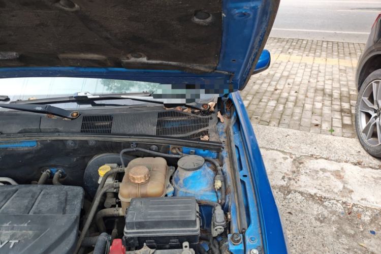 Used Baojun 630 2013 1.5L manual Comfort trim Engine Bay Left