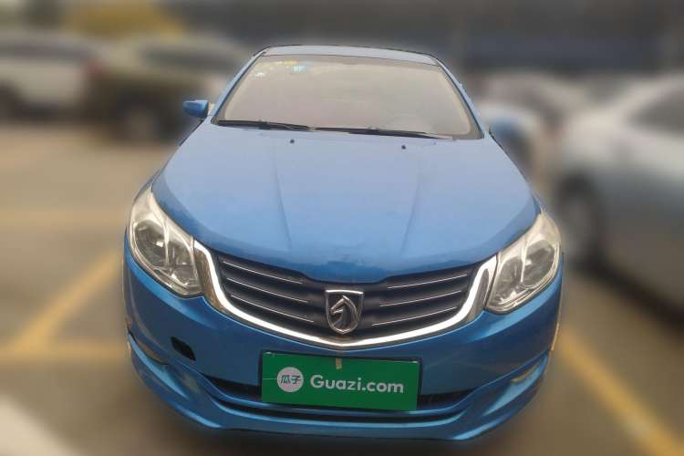 Used Baojun 630 2013 1.5L manual Comfort trim Front