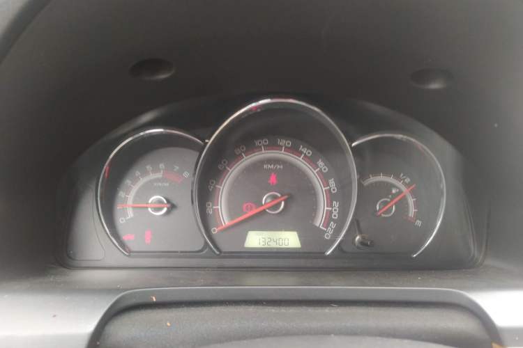 Used Baojun 630 2013 1.5L manual Comfort trim Instrument Cluster