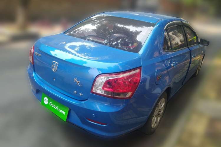 Used Baojun 630 2013 1.5L automatic comfort version Rear Right 45 Deg