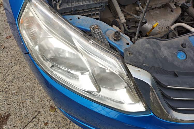 Used Baojun 630 2013 1.5L manual Comfort trim Right Front Headlight