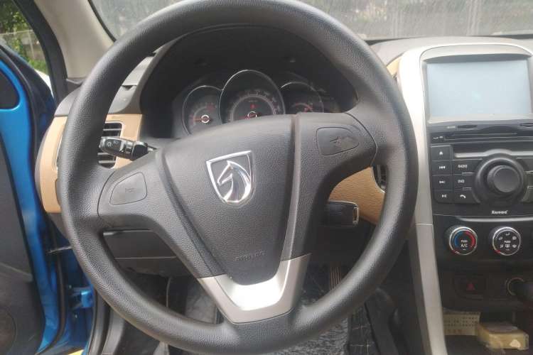 Used Baojun 630 2013 1.5L manual Comfort trim Steering Wheel