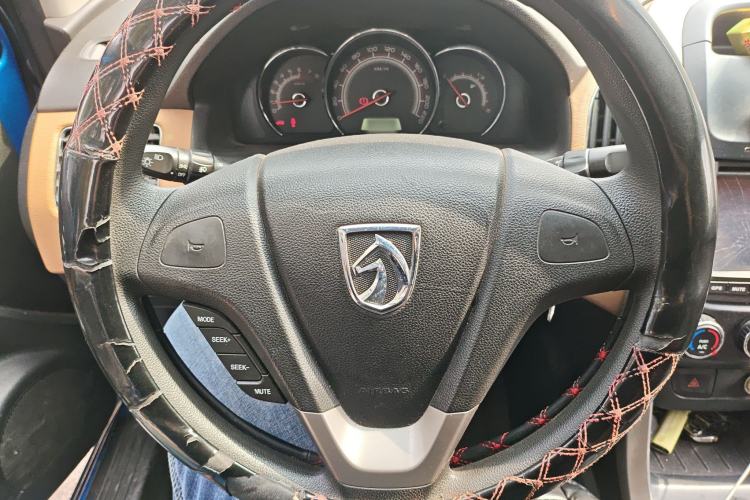 Used Baojun 630 2013 1.5L manual Comfort trim Steering Wheel