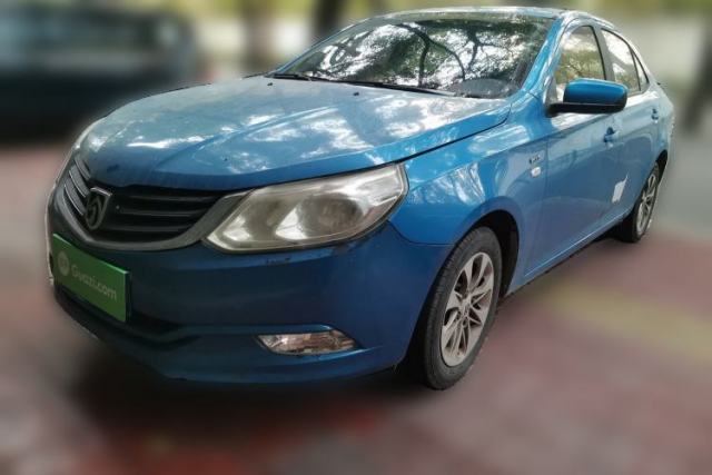 Used Baojun 630 2013 1.5L manual Comfort trim