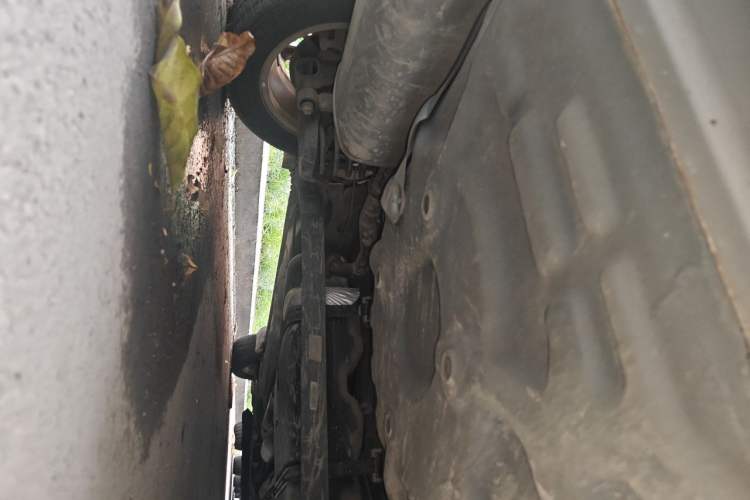 Used Baojun 630 2013 1.5L manual Comfort trim Chassis Rear