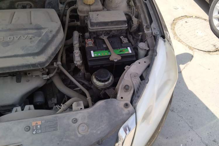 Used Baojun 630 2013 1.5L manual standard version Engine Bay Left