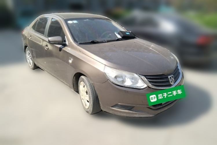 Used Baojun 630 2013 1.5L manual standard version Front Right 45 Deg