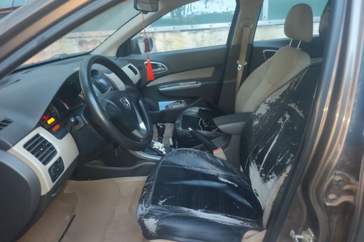 Used Baojun 630 2013 1.5L manual standard version Left Front Seat